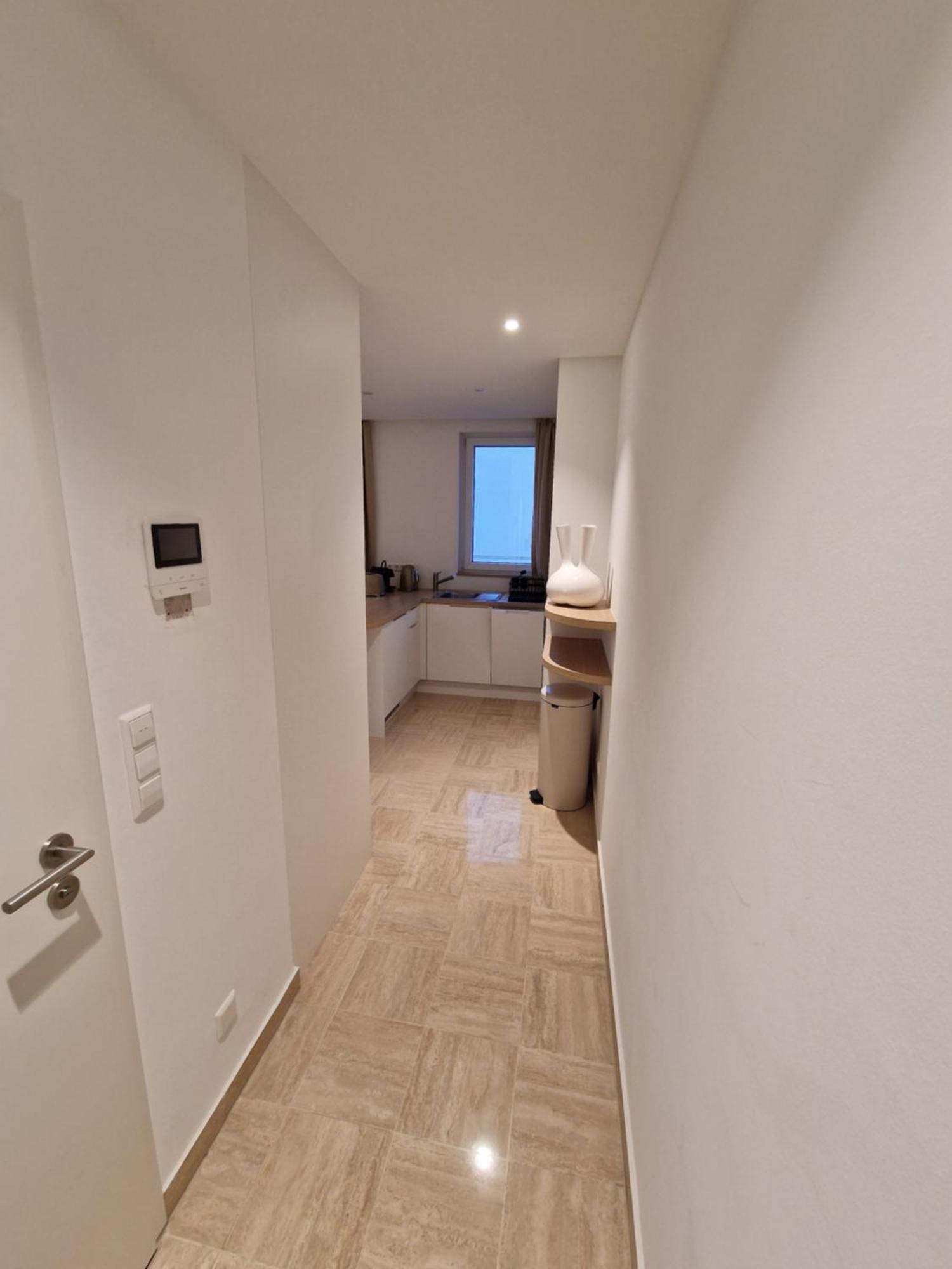 Core Mirrorview-parking And Breakfast Apartment